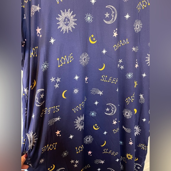 Joyspun Women's L-XL Dreamy Soft Collection Starry Night Sleepshirt - Picture 3 of 8
